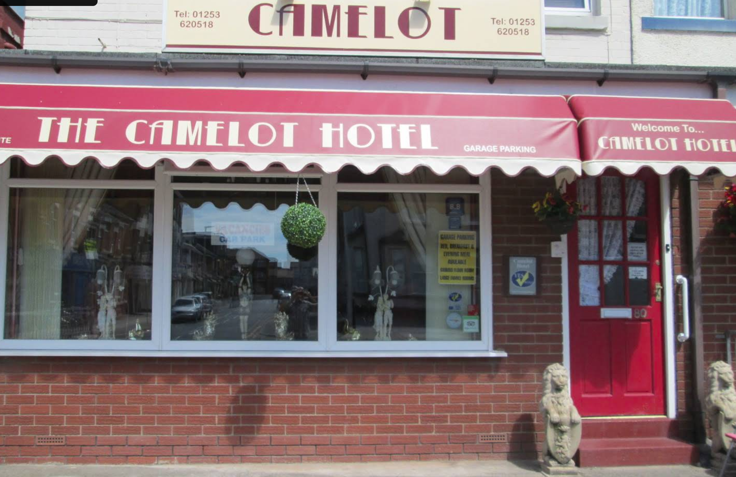 camelot main2